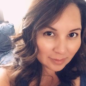 Meet your Posher, Ramona